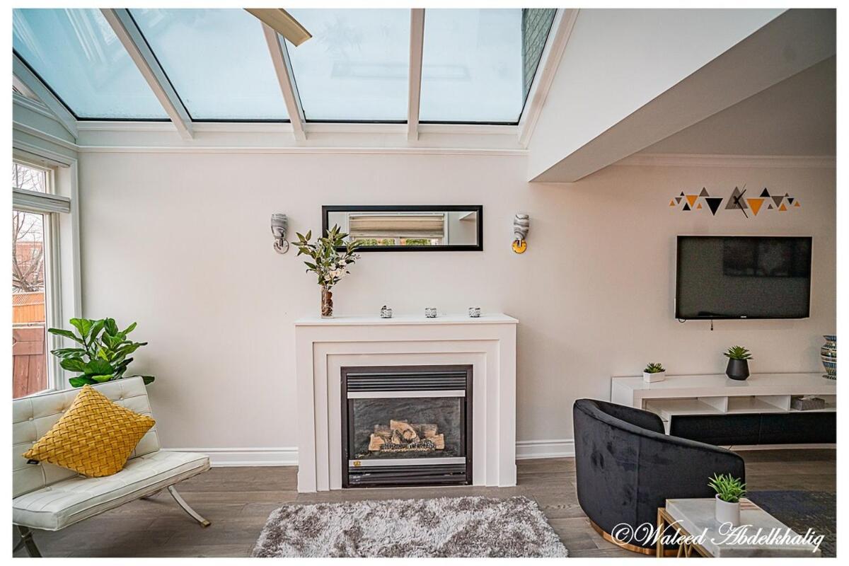 Sunroom House - 4 Bedrooms Mississauga Extérieur photo