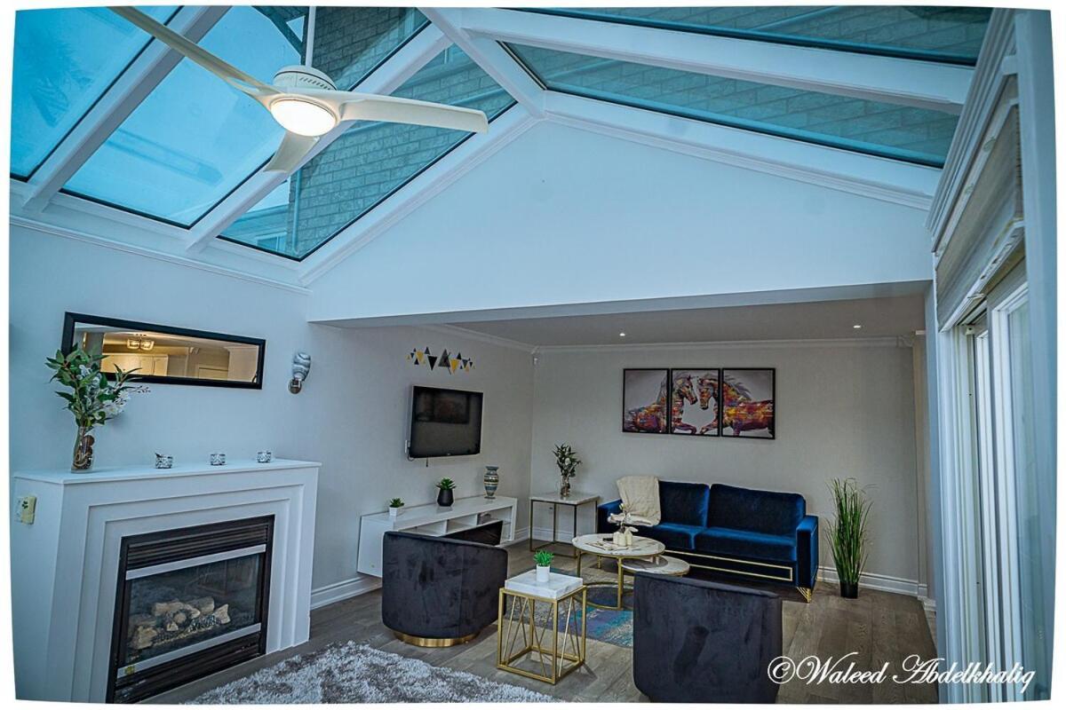 Sunroom House - 4 Bedrooms Mississauga Extérieur photo