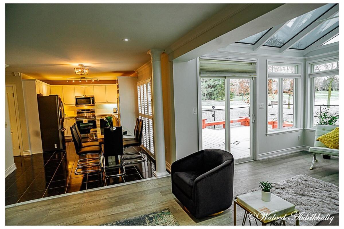 Sunroom House - 4 Bedrooms Mississauga Extérieur photo